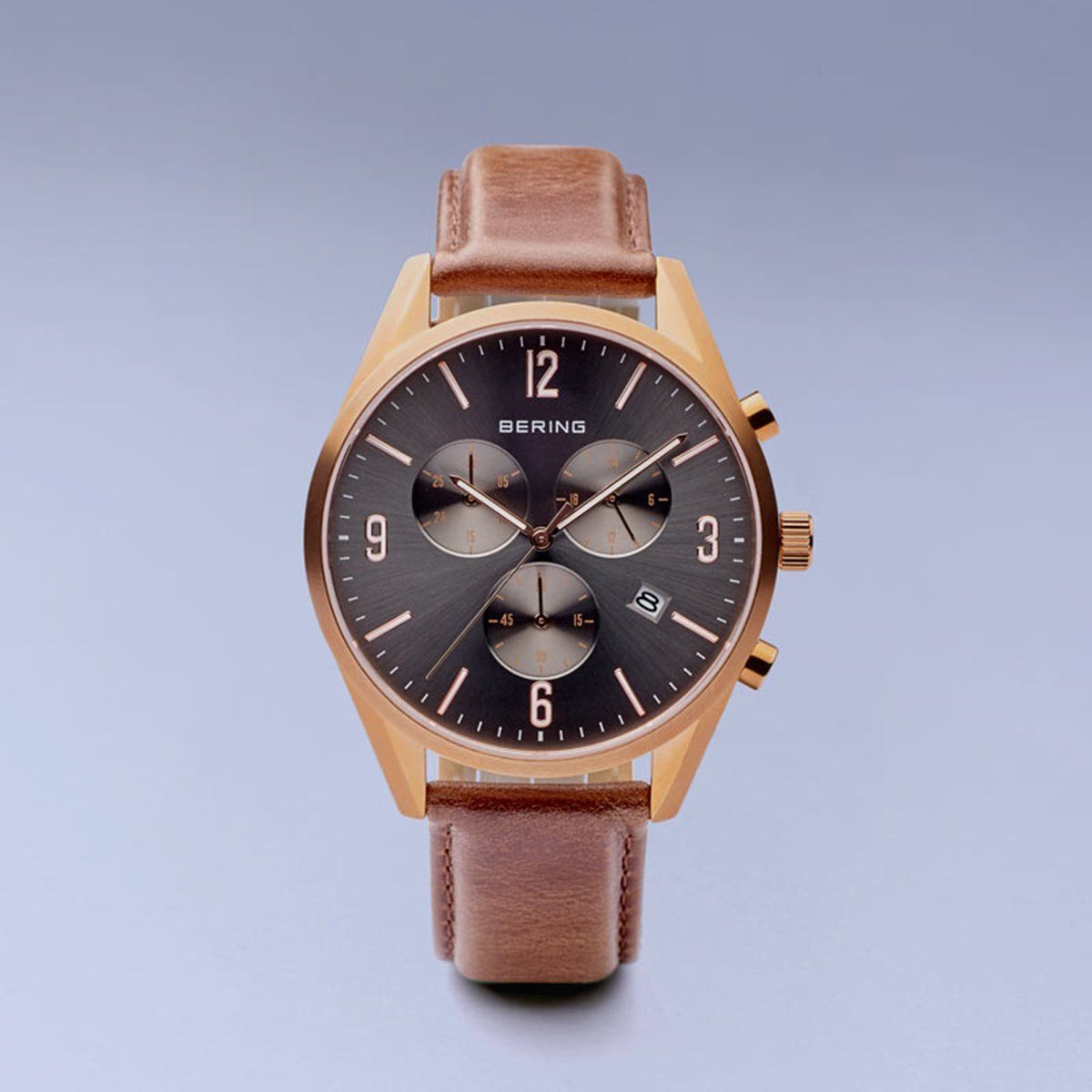 Reloj Bering clásico cronógrafo hombre cuero marrón