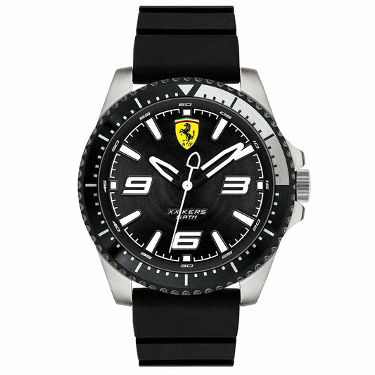 Reloj tendencias de hombre Scuderia Ferrari negro con detalles blancos