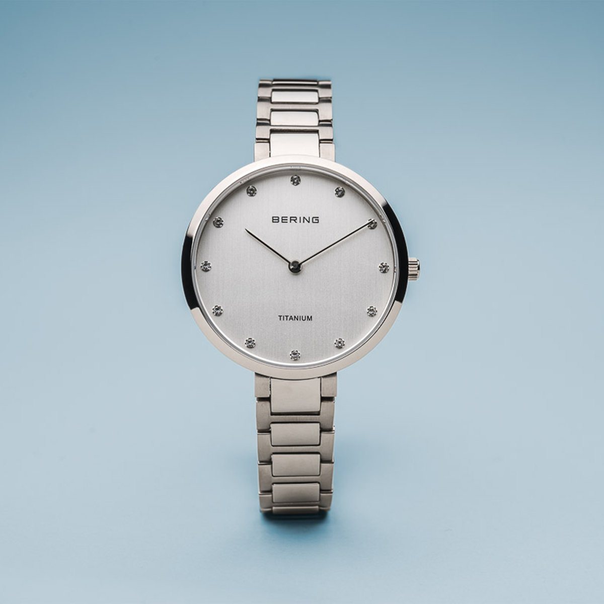 Reloj Bering titanium plateado mujer