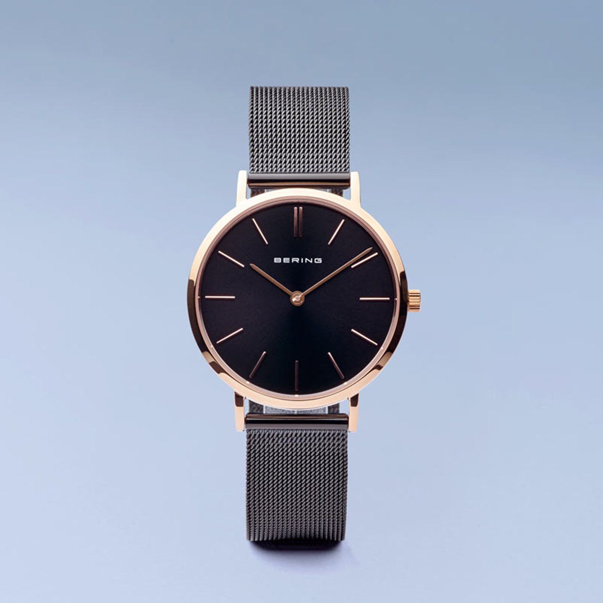 Reloj Bering mujer minimalista malla negro y rosado