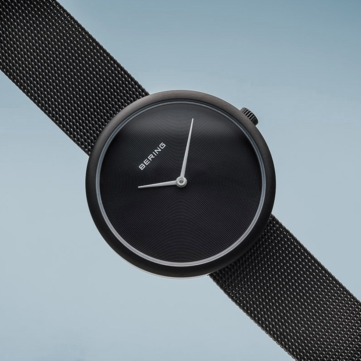 Reloj minimalista mujer de malla negro