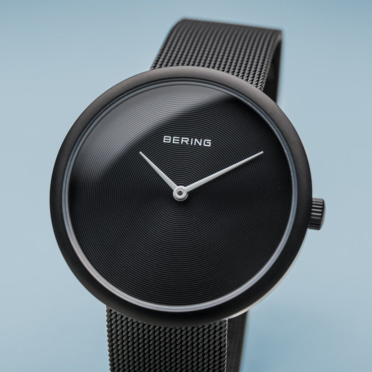 Reloj minimalista mujer de malla negro