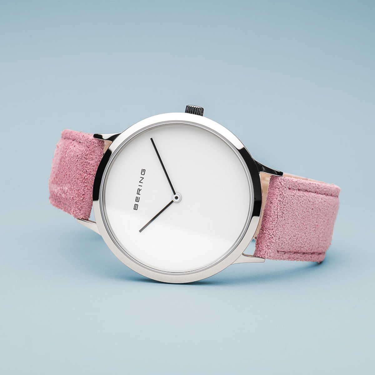Reloj Bering de mujer Alcantara rosa